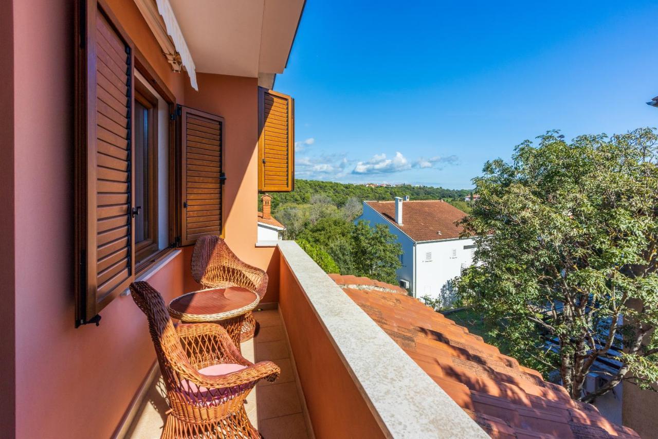 Apartments Mavero Banjole Exterior foto