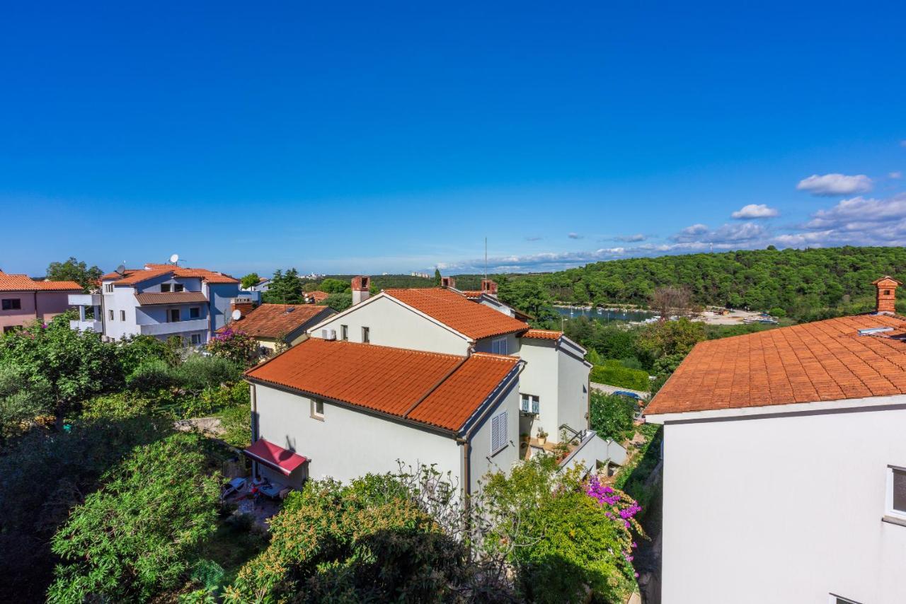 Apartments Mavero Banjole Exterior foto
